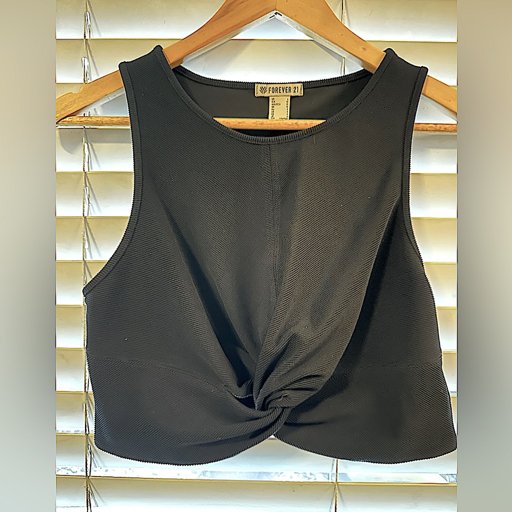 Textured Crop Top/Work-Out Crop